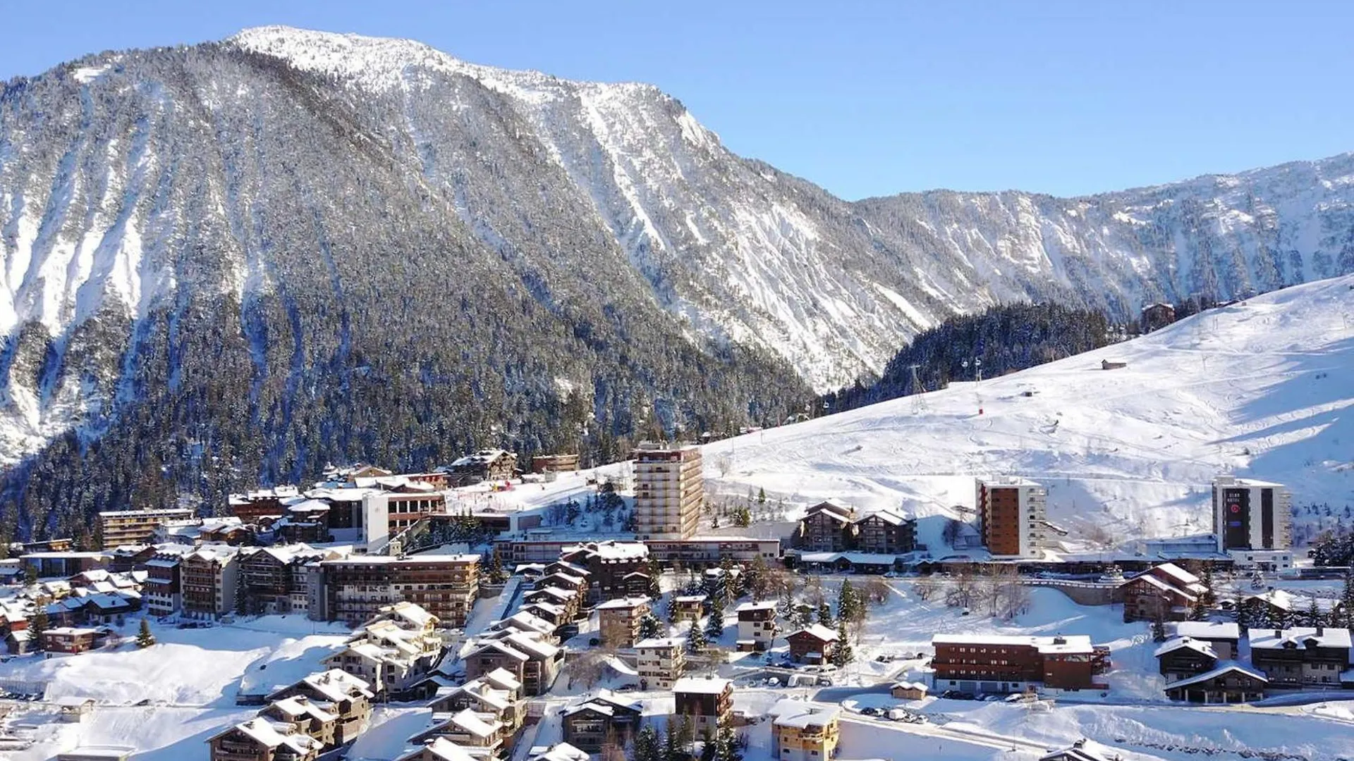 Appartement Raffine A Courchevel Moriond, 4 Etoiles, Pres Des Remontees Mecaniques - Fr-1-563-99 Francja